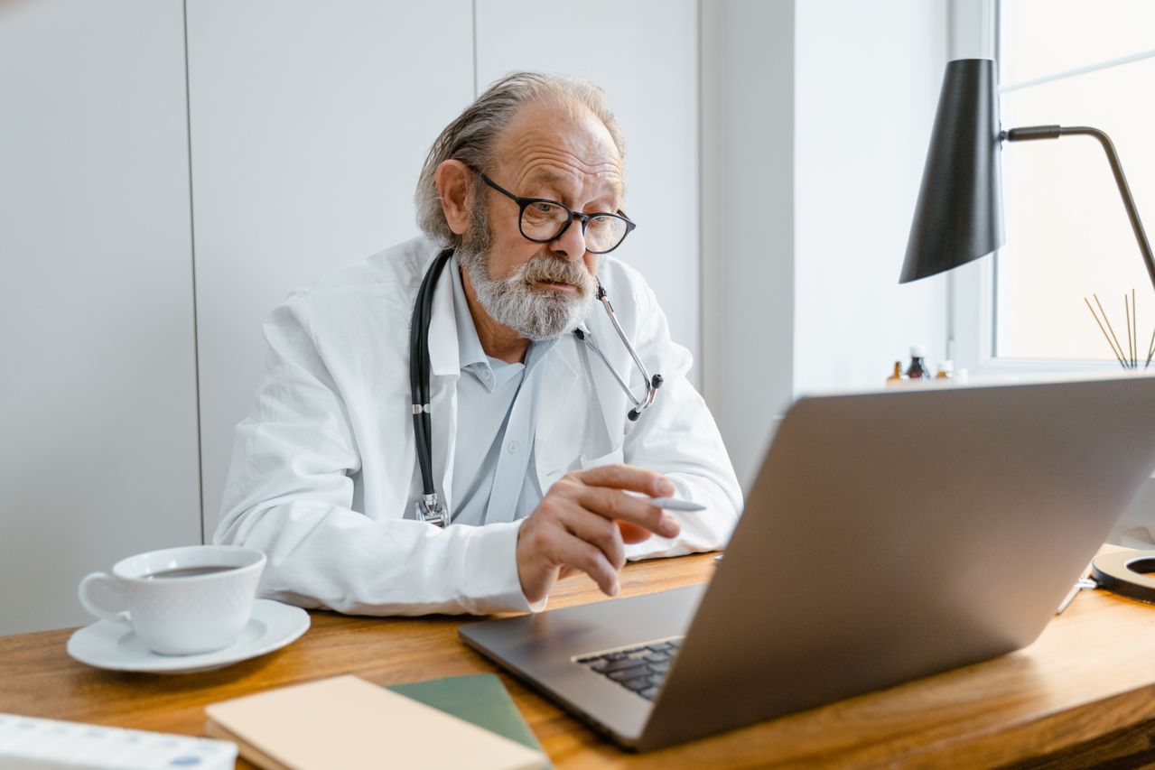 How Telemedicine Strengthens Crisis Zone Aid